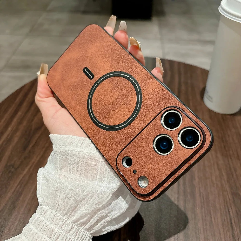 MAGNETIC LEATHER CASE FOR IPHONE 17 SERIES
