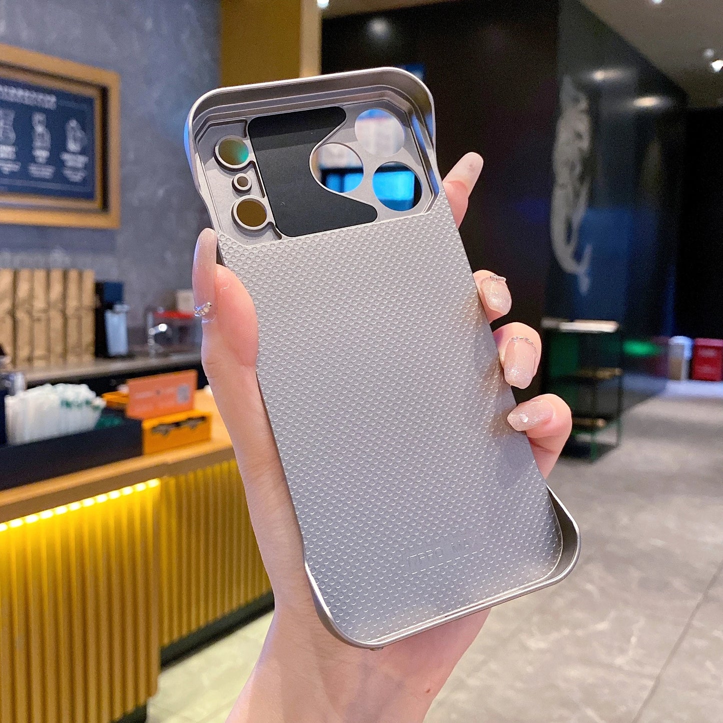 MAGSAFE LEATHER COOLING CASE FOR IPHONE 17 SERIES