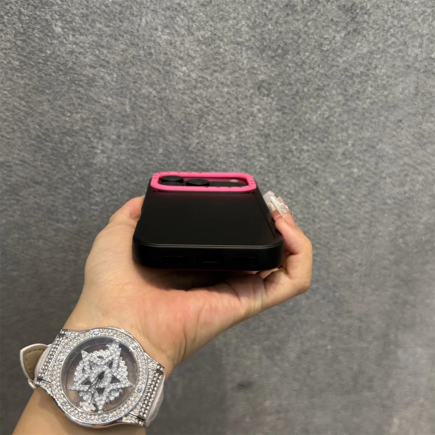 SILICONE MATTE DOUBLE COLOUR CASE FOR IPHONE 17 SERIES