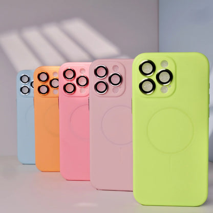 MAGNETIC MAGSAFE CASE FOR IPHONE 17 SERIES