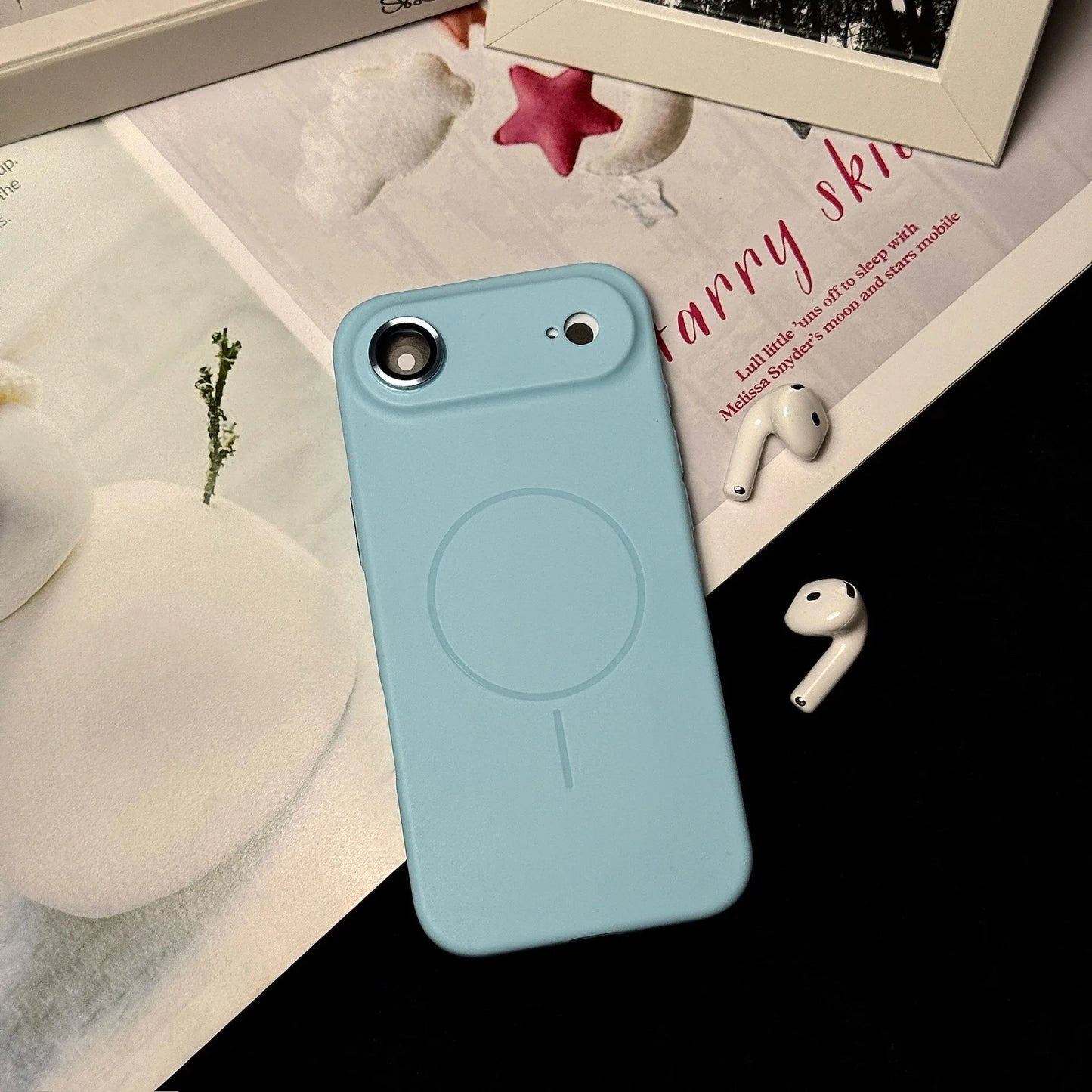 MAGNETIC MAGSAFE CASE FOR IPHONE 17 SERIES