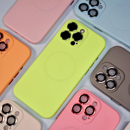 MAGNETIC MAGSAFE CASE FOR IPHONE 17 SERIES