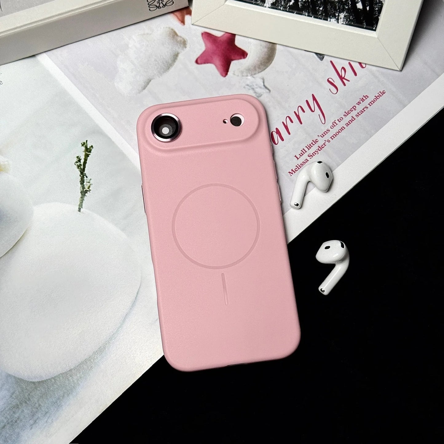 MAGNETIC MAGSAFE CASE FOR IPHONE 17 SERIES