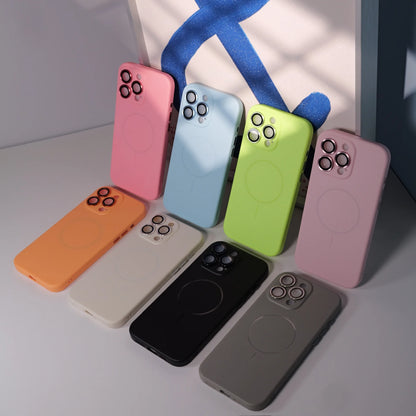 MAGNETIC MAGSAFE CASE FOR IPHONE 17 SERIES