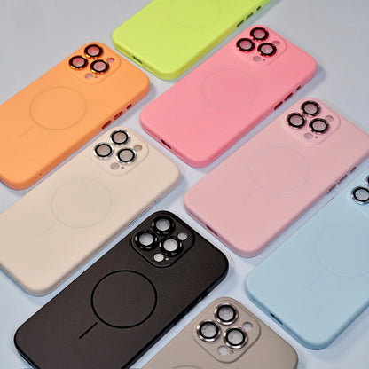 MAGNETIC MAGSAFE CASE FOR IPHONE 17 SERIES